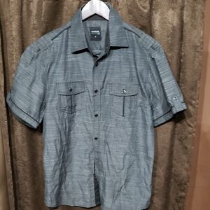 Vertical Sport Men's M Gray Short Sleeve Button-Up Shirt Casual